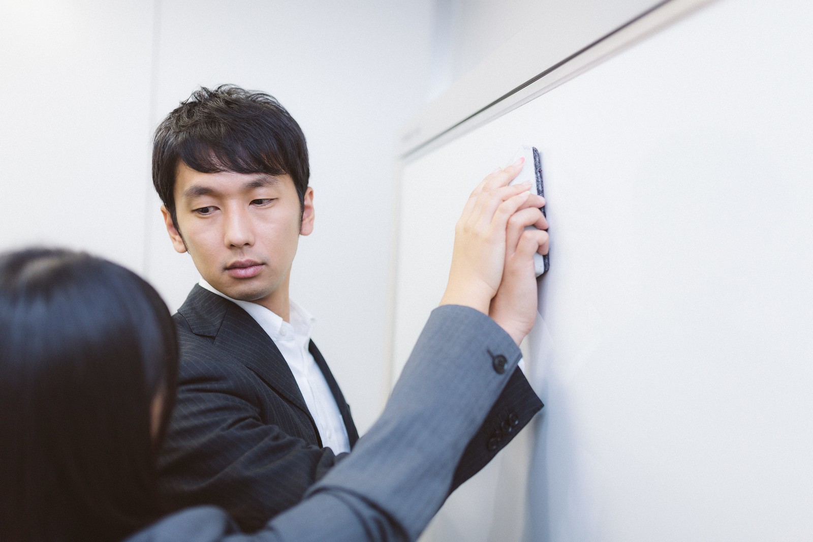 AL205_white2320140830183644_TP_V